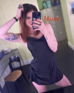 Aussie model Maxine posing in the change room