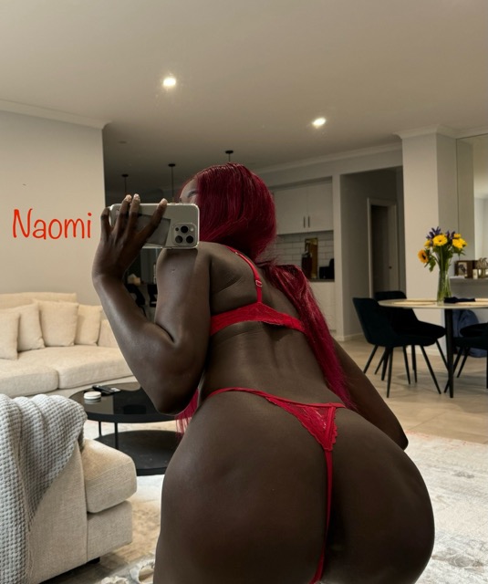 Naomi from behind