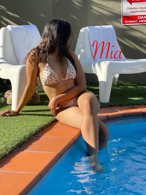 Mia